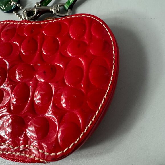 Vintage Coach Signature Red Apple Coin Purse Patent Leather Wristlet - Picture 7 of 14